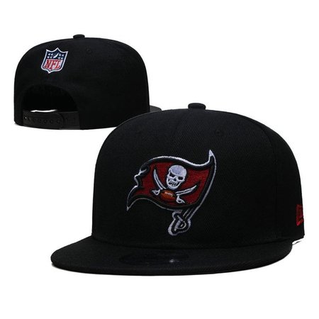 Tampa Bay Buccaneers Snapback Hat